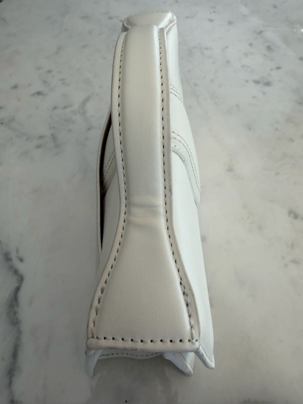 Jacquemus Bambino Le Grand Large White Leather Crossbody top handle Bag - Picture 5 of 10